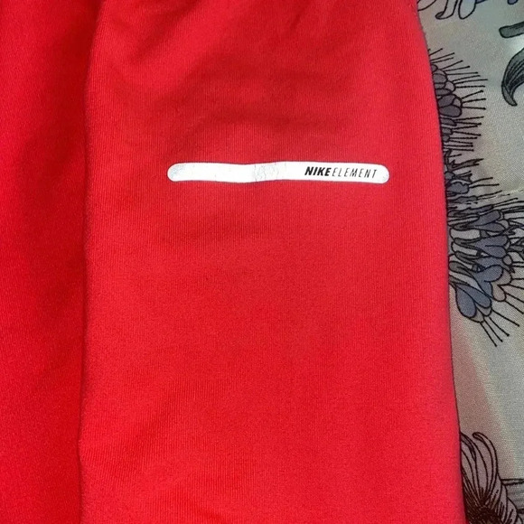 Nike dri-fit running reflect long  sleeve - Picture 3 of 10